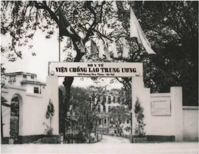 Thời kỳ mang tên: Viện Lao và Bệnh Phổi  và Bệnh viện Lao và Bệnh Phổi Trung ương