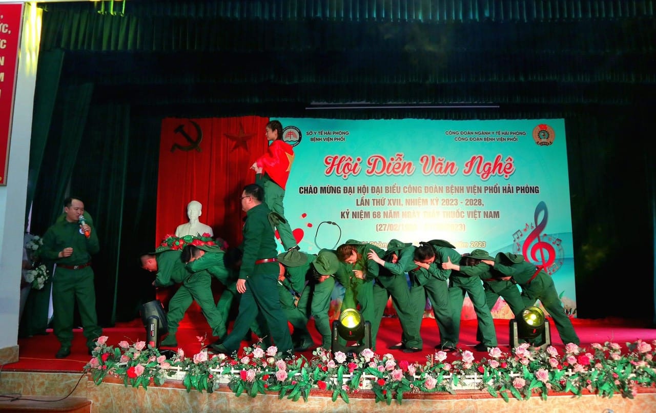 Z4130883313227 2d513a3464a07d45d80eaa83350dacd6